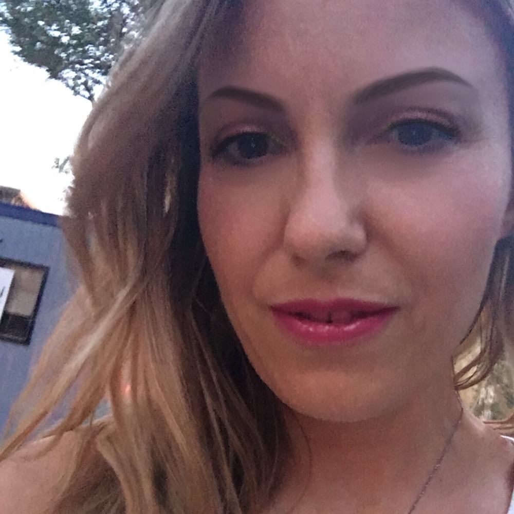 Meet your Posher, Beata